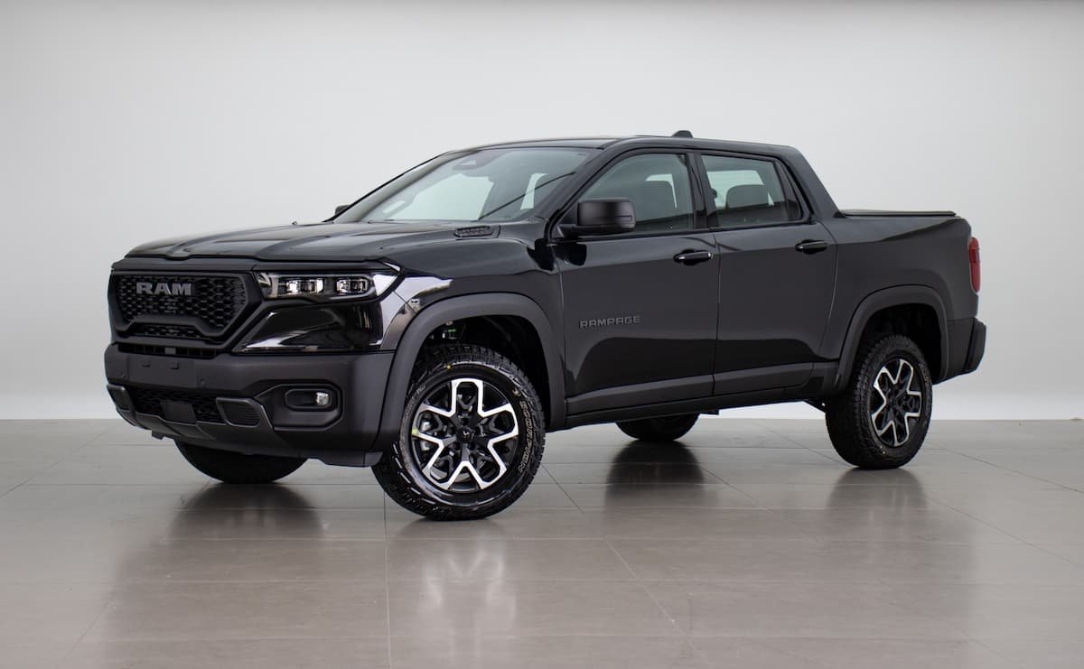Veículo disponível no estoque Kikoautos
